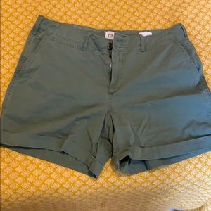 Never been worn green khaki shorts